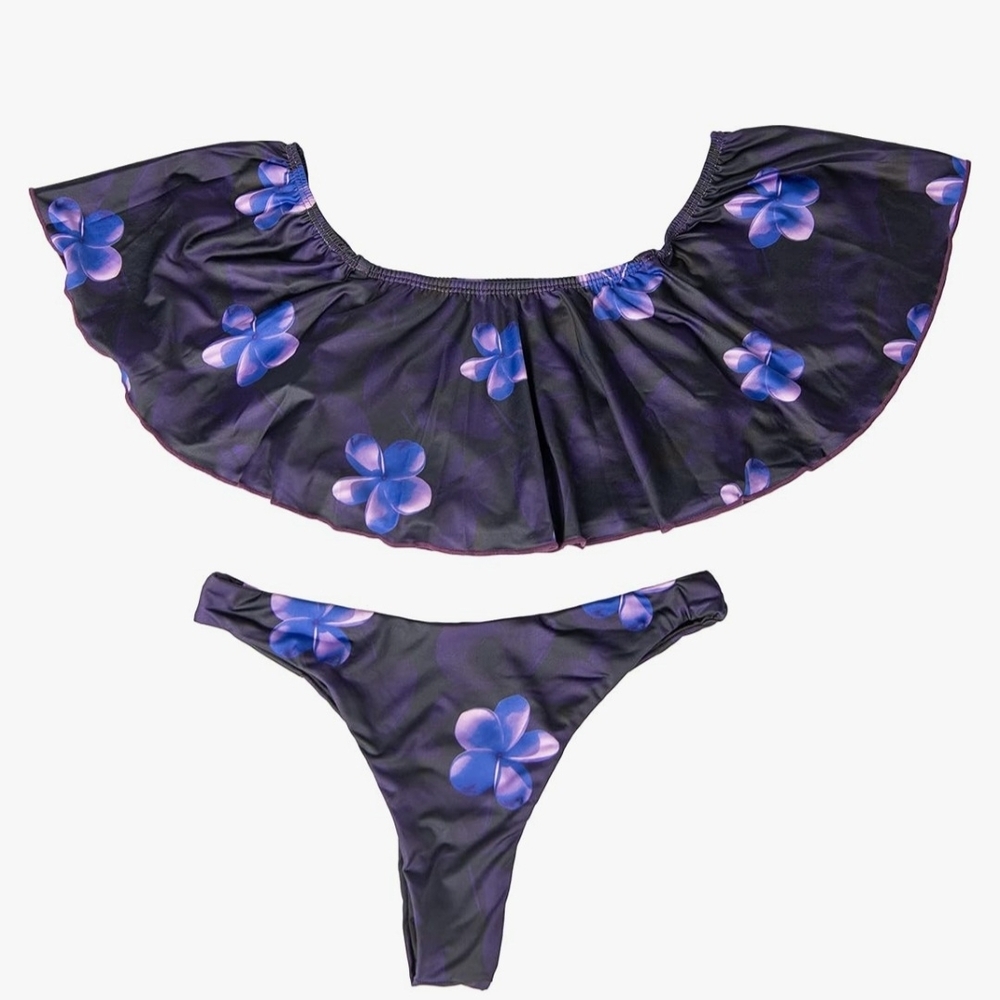 Sweet Penelope Floral Off-Shoulder Bikini Set - Picture 2 of 5